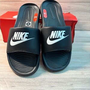 Nike Men’s Slides